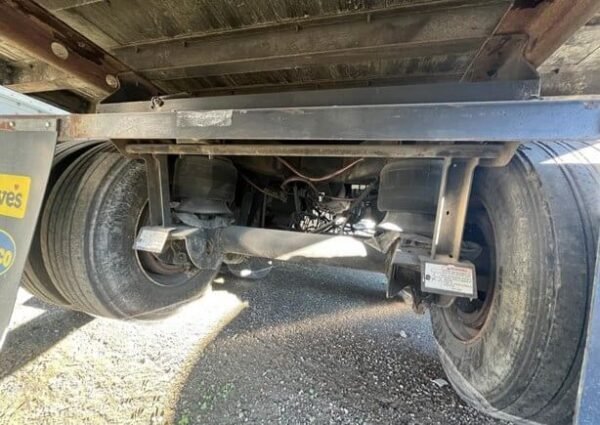 2015 UTILITY 53 4000D-X COMPOSITE FOR SALE - Image 9