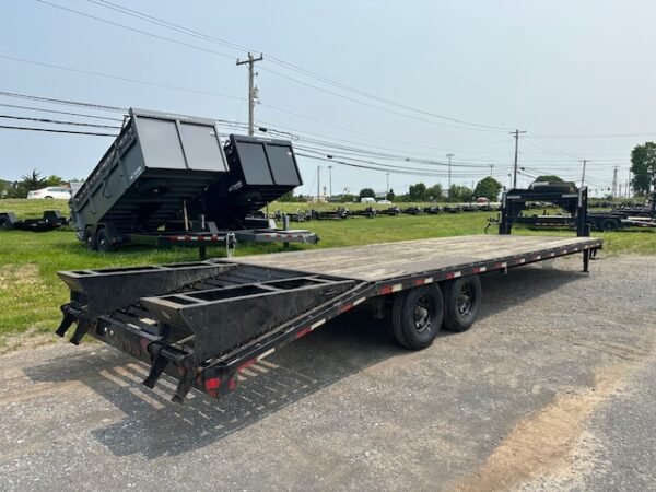 2020 Big Tex 8.5 x 30 Gooseneck Equipment Trailer - Image 4