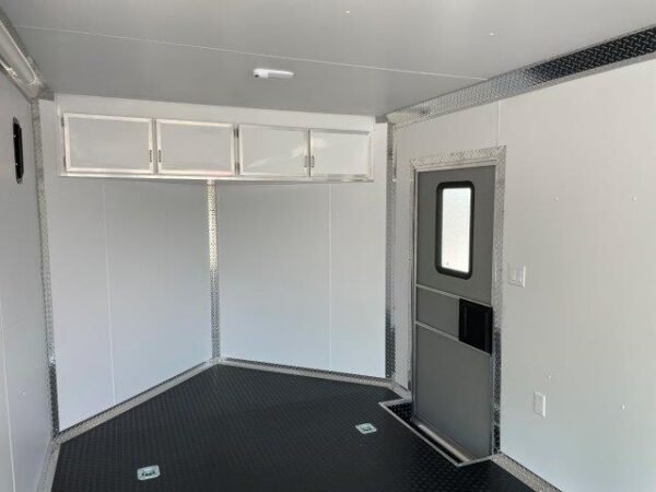 Car Mate 8.5 x 20 V-Nose Enclosed Car Hauler – Finished Interior - Image 8