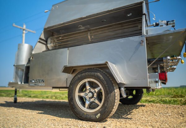 Model 7260CSS Towable Charcoal Grill – Stainless - Image 8