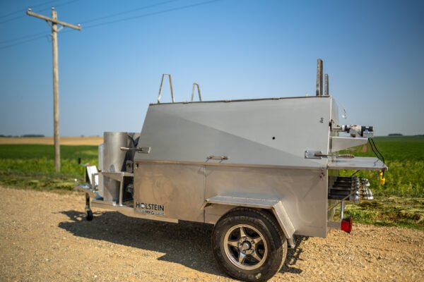 Model 7260CSS Towable Charcoal Grill – Stainless - Image 2
