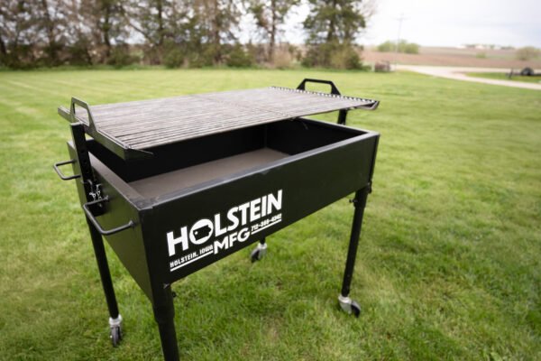 Model 2460C Professional Charcoal Grill - Image 3