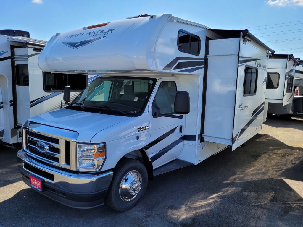 2023 Coachmen Freelander 29KB - Image 2