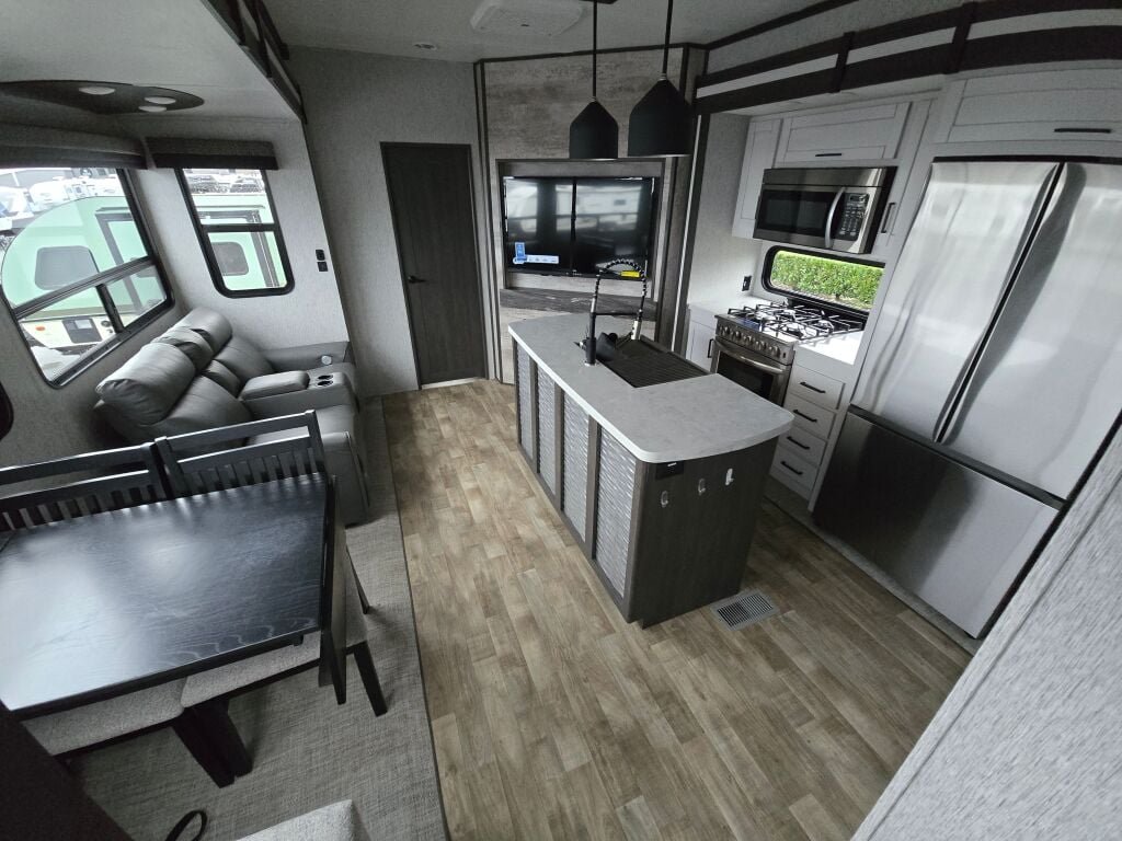 2024 Crossroads Hampton 378DBB - Image 5