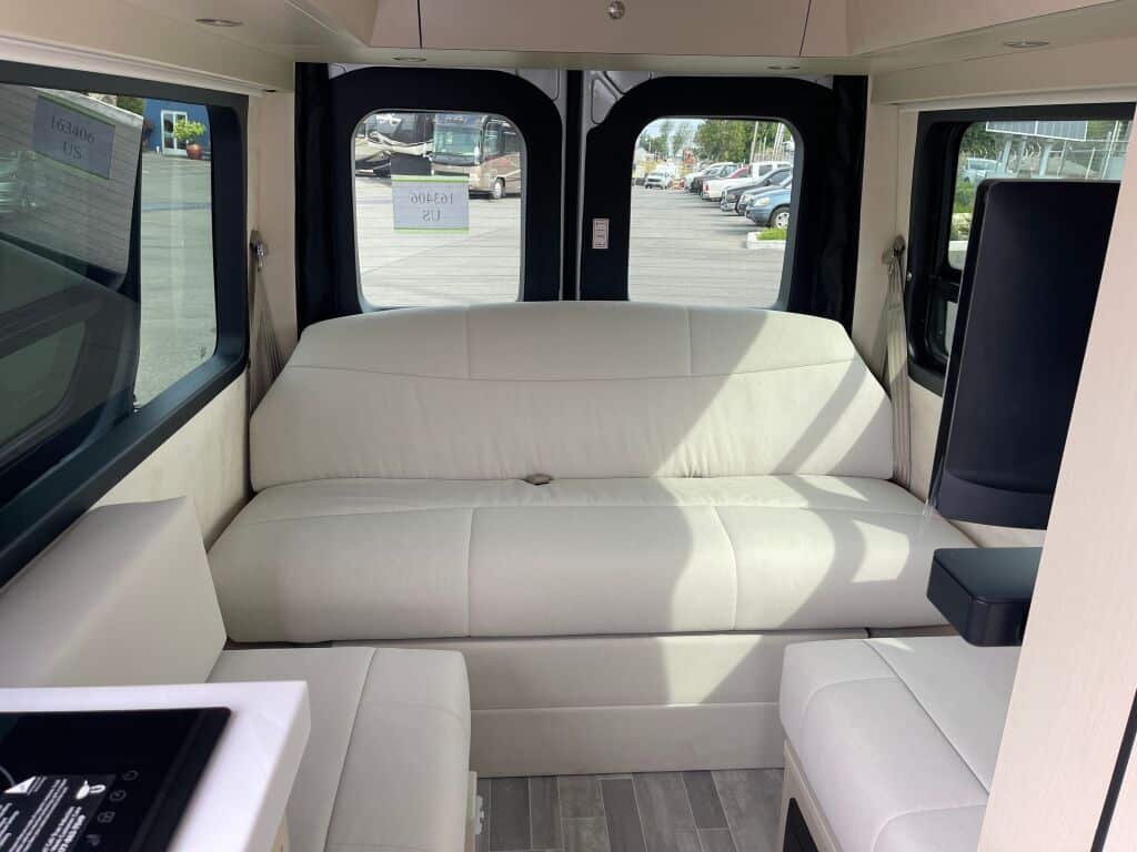 2024 Pleasure-Way Ascent TS - Image 6