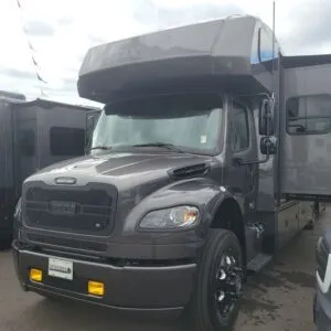 2025 Dynamax DX3 37TS